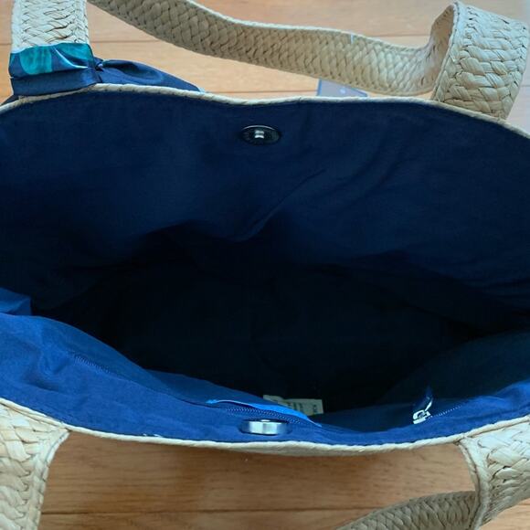 Draper James straw bag with floral scarf NWT - Picture 4 of 5